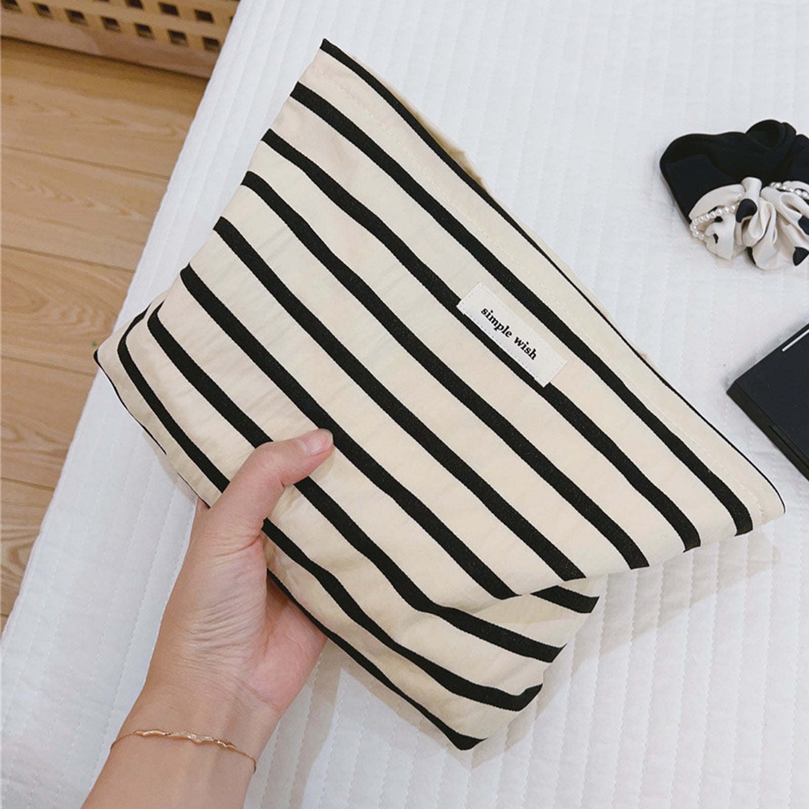 562 Stripe Pattern Makeup Storage Pouch Anti-Wear Canvas Toiletries Women Teen Girls Cosmetic Organizer Travel Bag 562 Stripe Pattern Makeup Storage Pouch Anti-Wear Canvas Toiletries Women Teen Girls Cosmetic Organizer Travel Bag